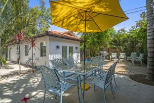 4230 Van Nuys Blvd #NA - Photo 1 of 1