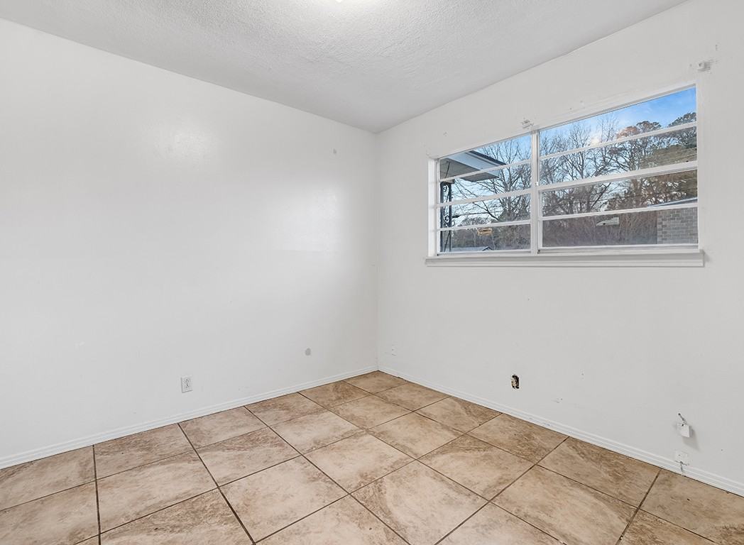 224 Shellwood Dr #NA - Photo 5 of 15