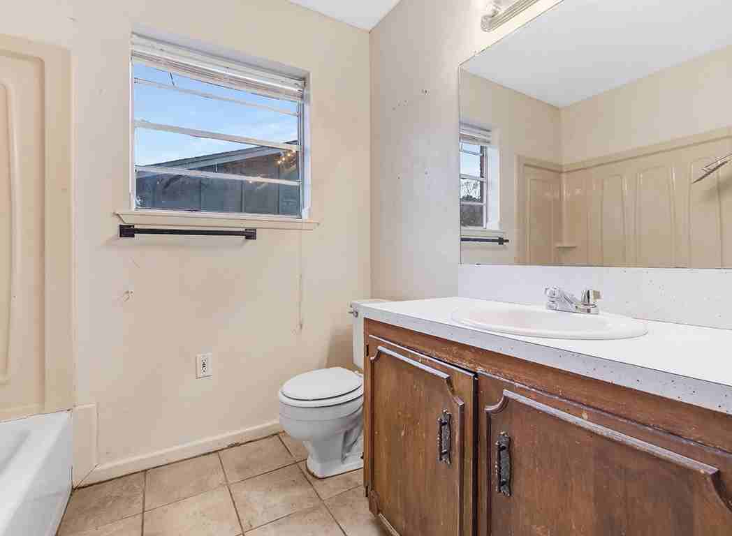 165 Greenforest Trl #NA - Photo 4 of 18