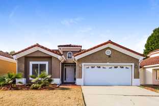 121 Garden Walk - Photo 1 of 1