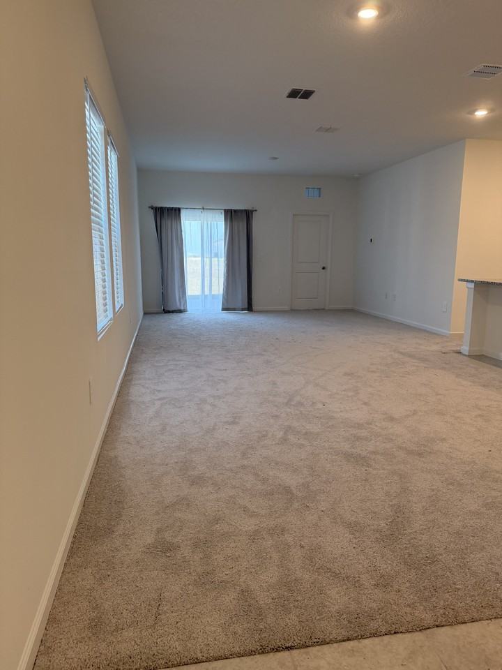 3255 Carnation Ave #NA - Photo 4 of 21