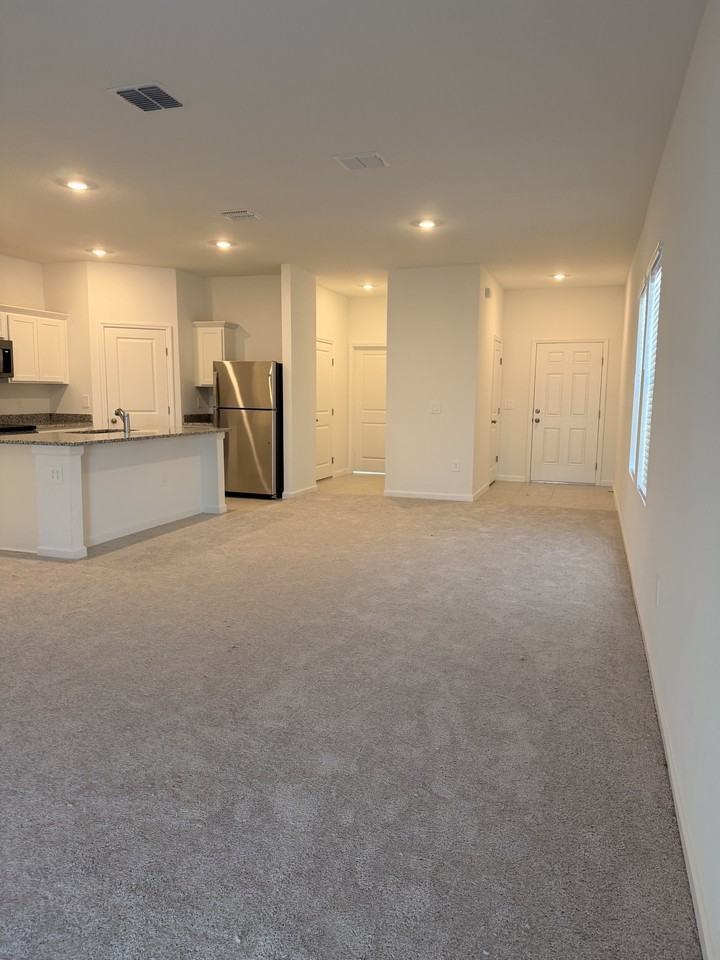 3255 Carnation Ave #NA - Photo 6 of 21