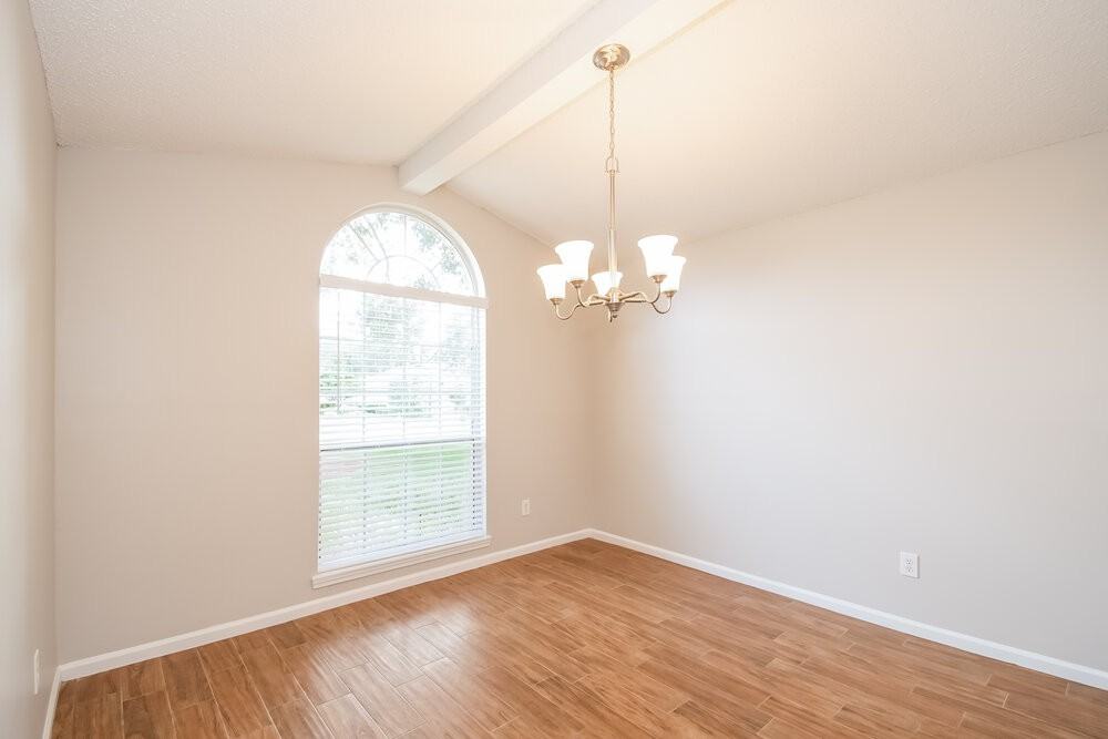 3744 Eagle Ridge Dr - Photo 3 of 15