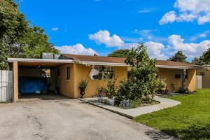 featured image of 2120 W Carrol Cir