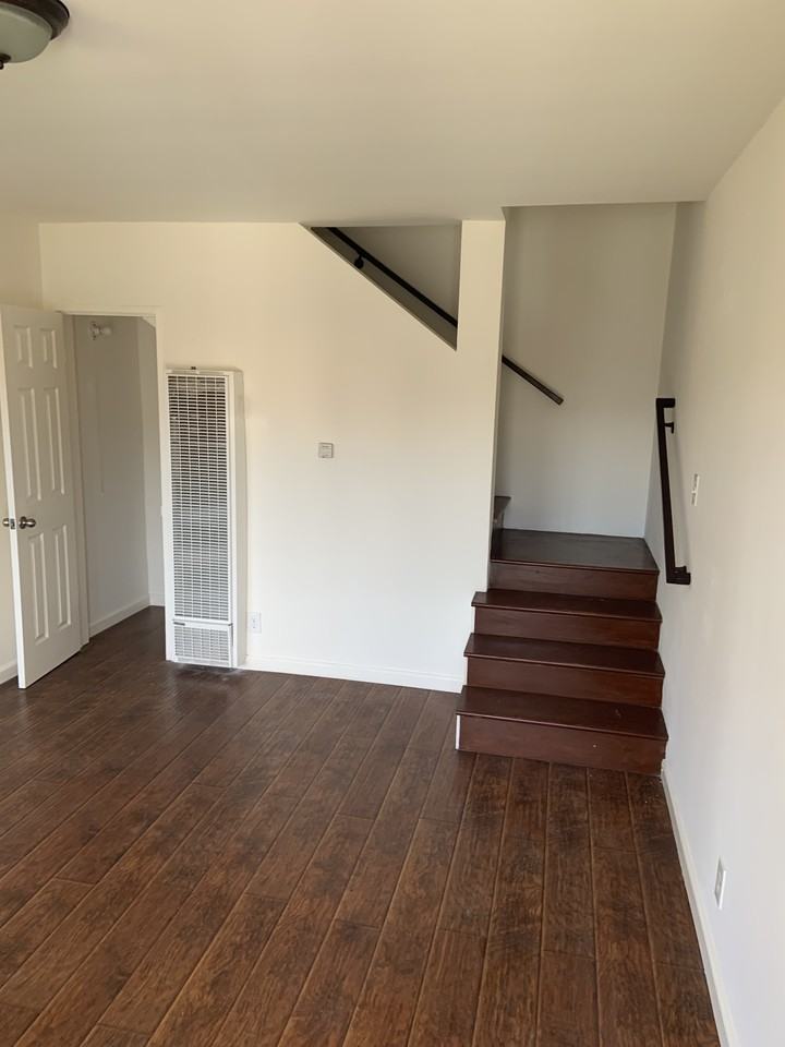 3013 South West View Street - Photo 2 of 10