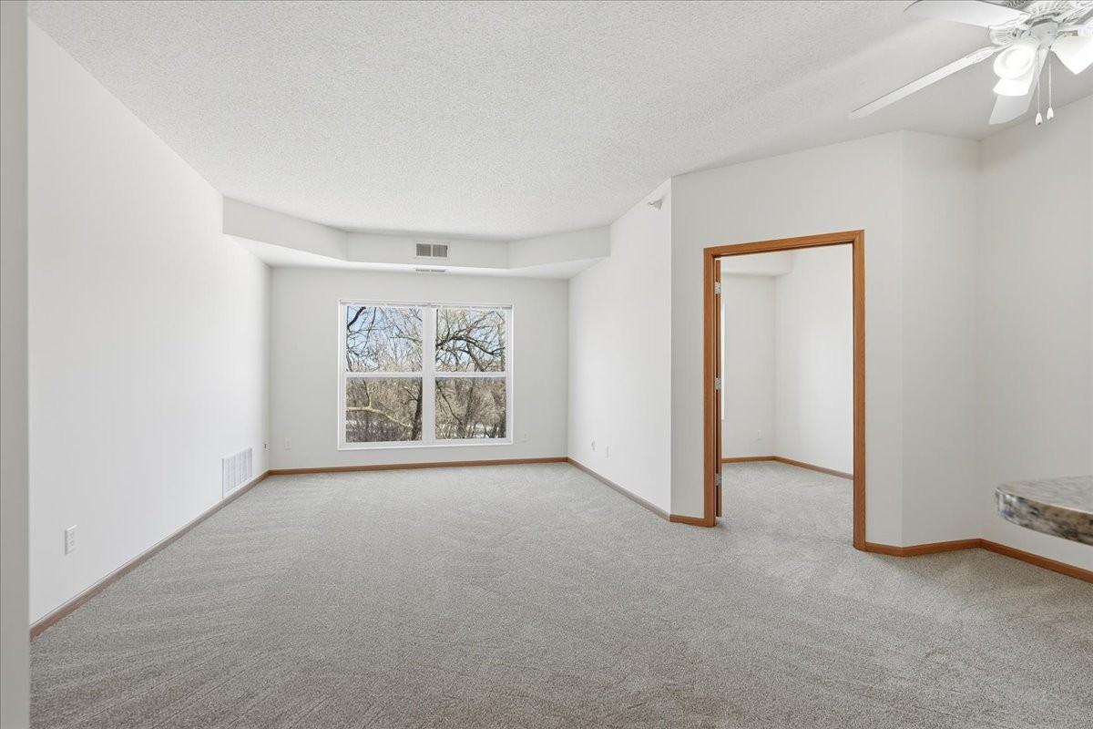 Guider Dr #1BD - Photo 3 of 39