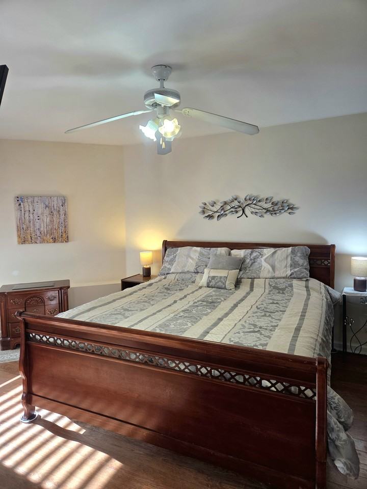 3522 Valleyhaven Ct #NA - Photo 6 of 38