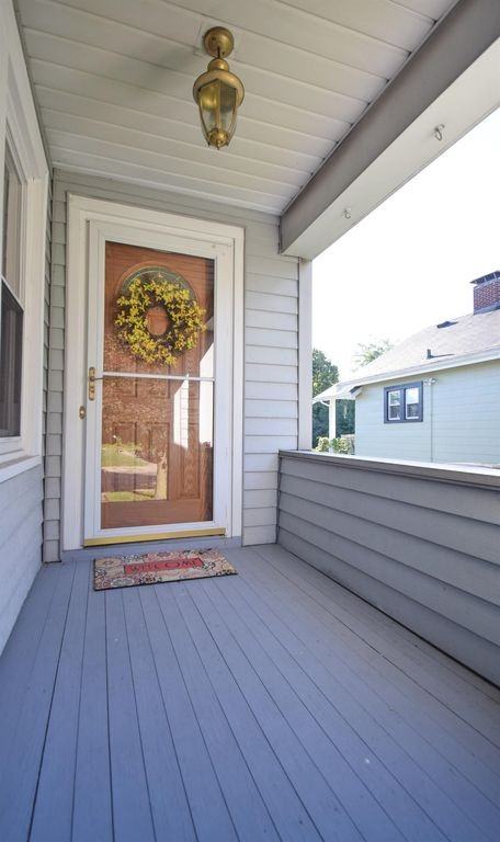 7236 Plainfield Rd - Photo 3 of 15