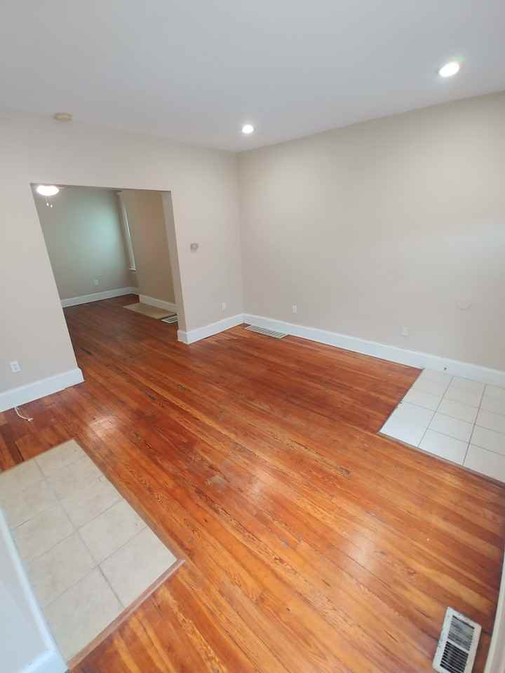 1515 Summit St #1517 - Photo 6 of 11