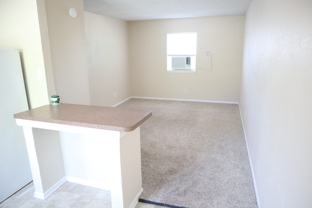512 S Delaware St #3 - Photo 1 of 1