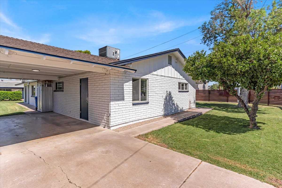 1031 1017 #1031 - Photo 3 of 24