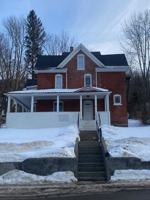 featured image of 35 W University St #3