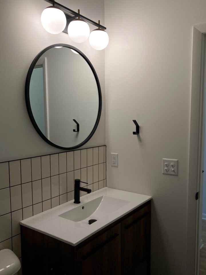 1607 Main St #9 - Photo 5 of 13