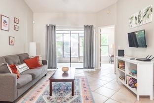 134 Lakepointe Cir - Photo 1 of 1