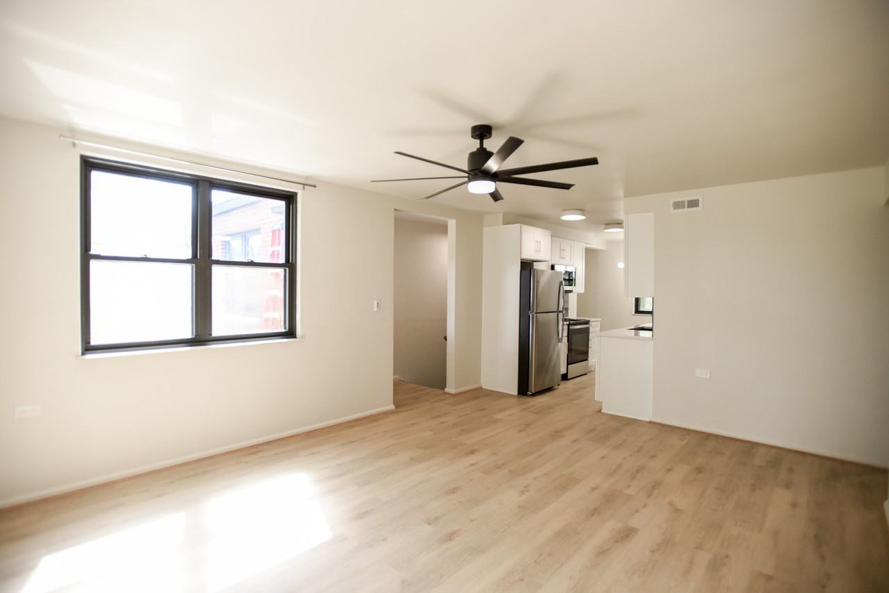 103 Farragut Rd - Photo 7 of 20