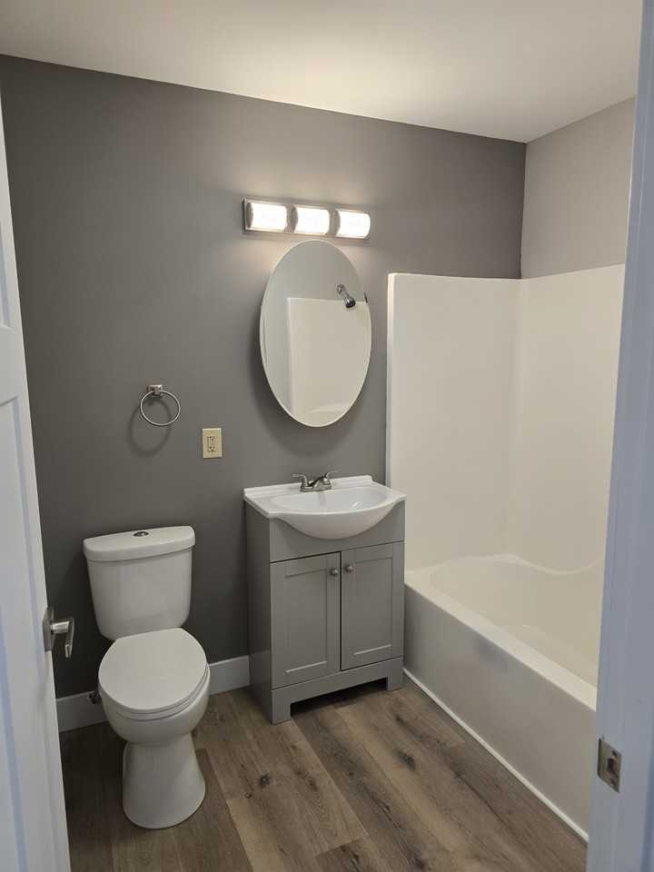 121 Public Sq #7 - Photo 5 of 6