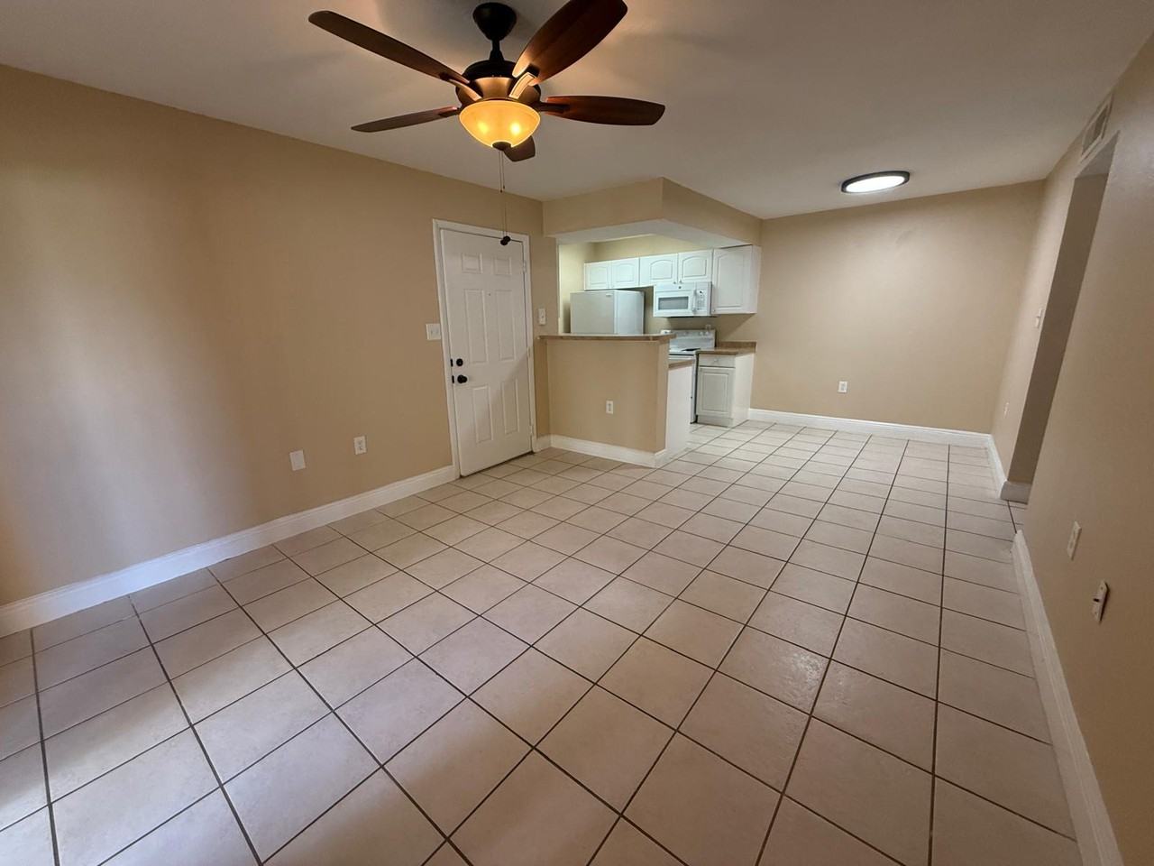 10501 Sw 104th Ter #1117 - Photo 2 of 14