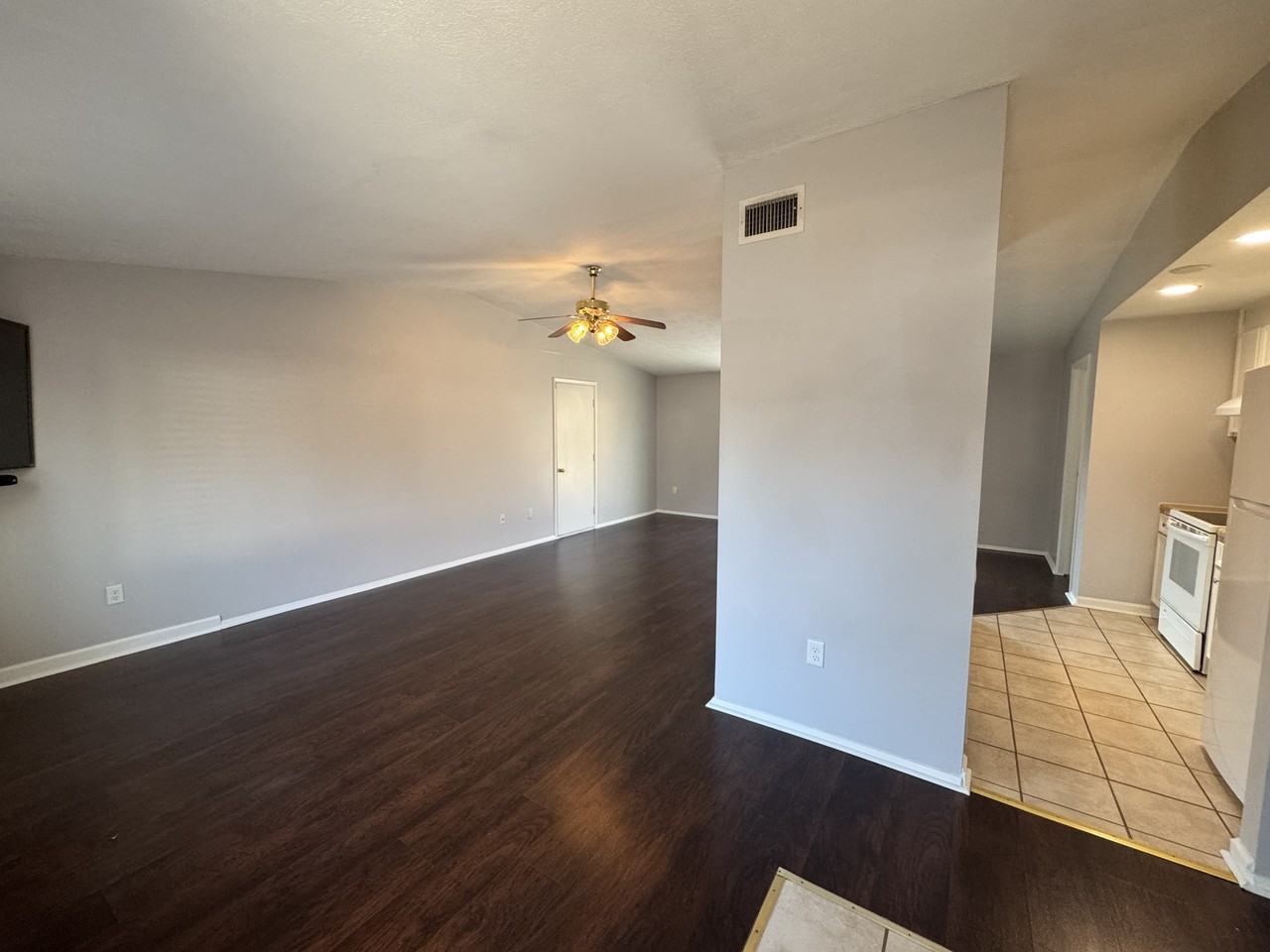 261 Windsor Castle Dr - Photo 4 of 25