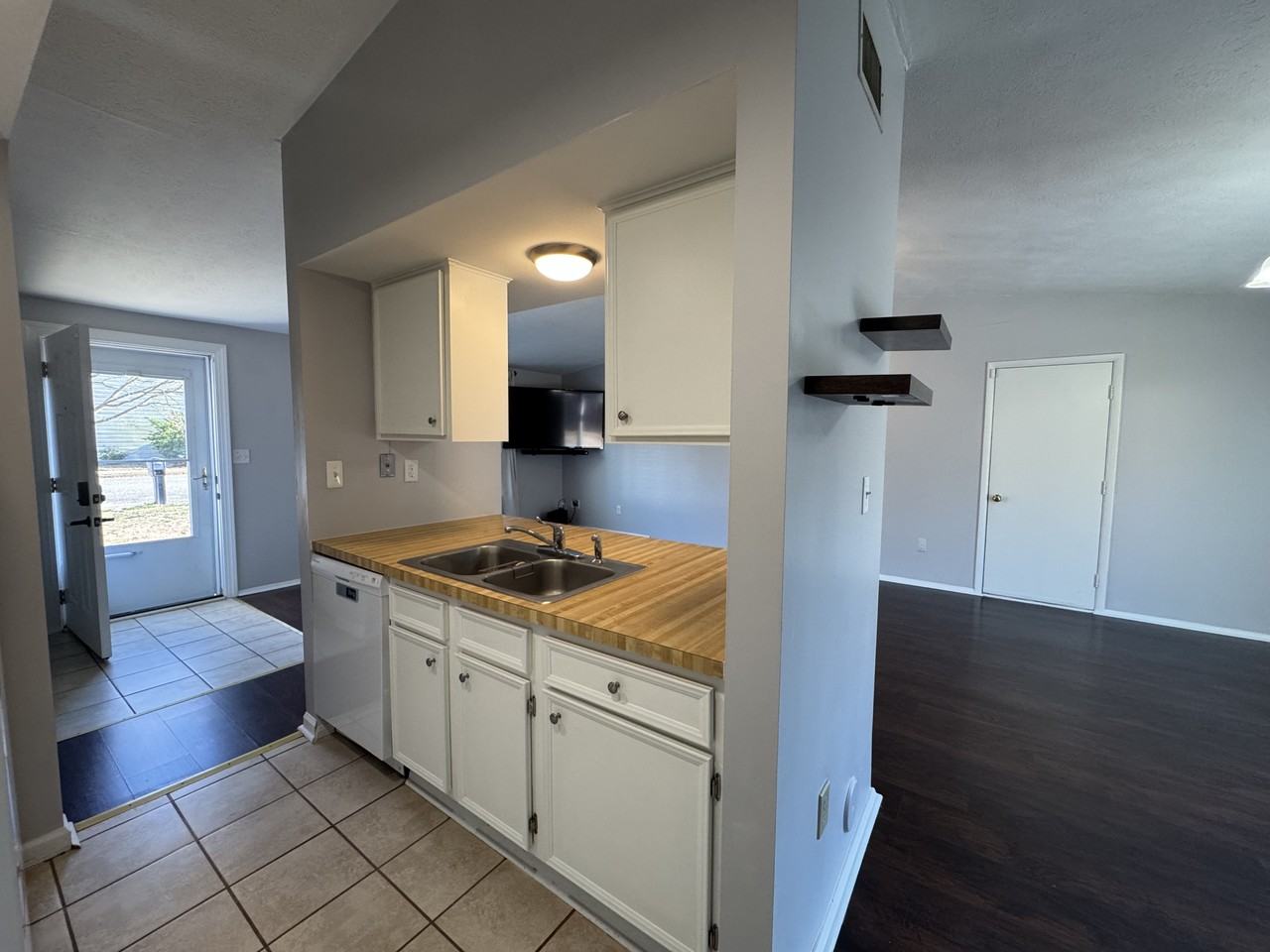 261 Windsor Castle Dr - Photo 5 of 25