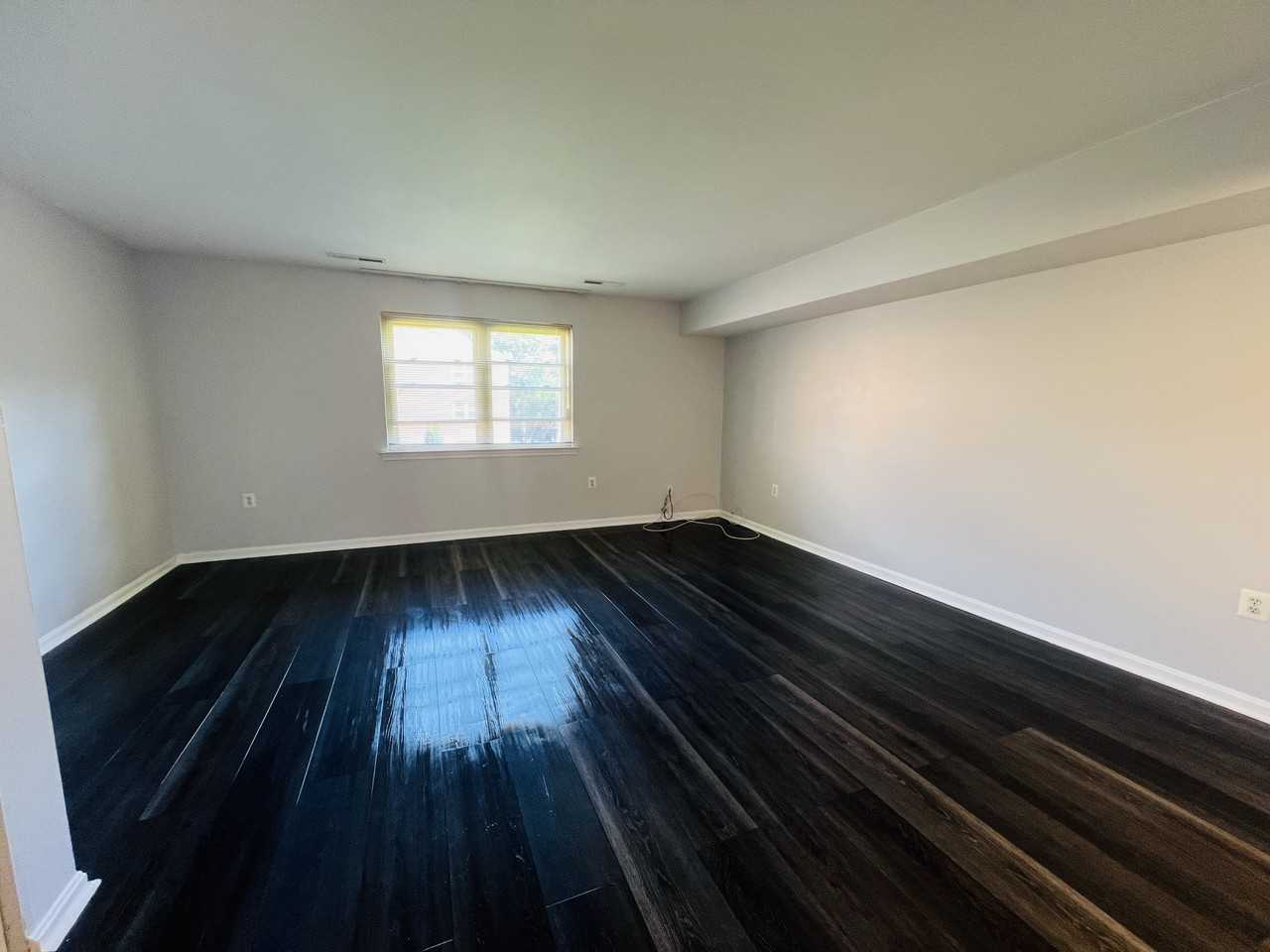 404 N Armistead St - Photo 3 of 9