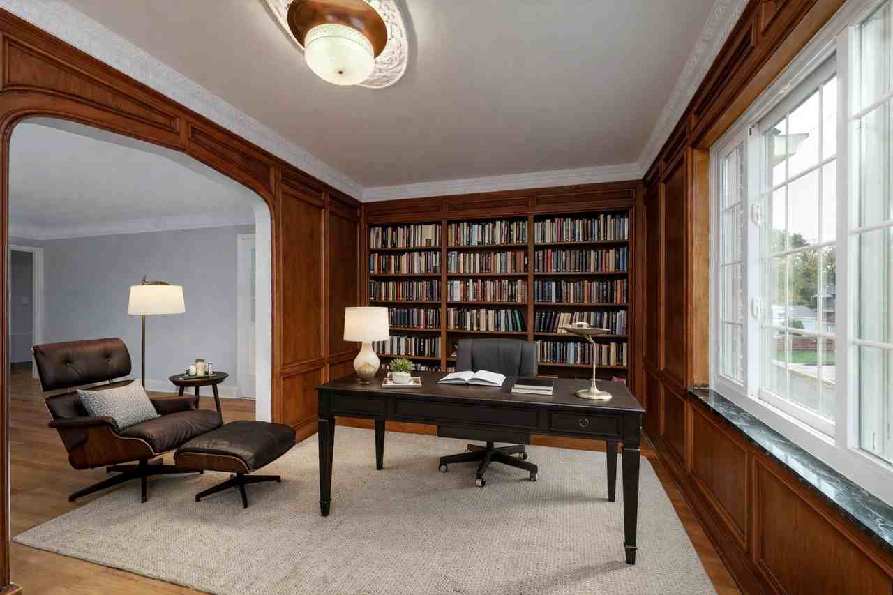 16806 La Salle Ave #2UPPER - Photo 6 of 23