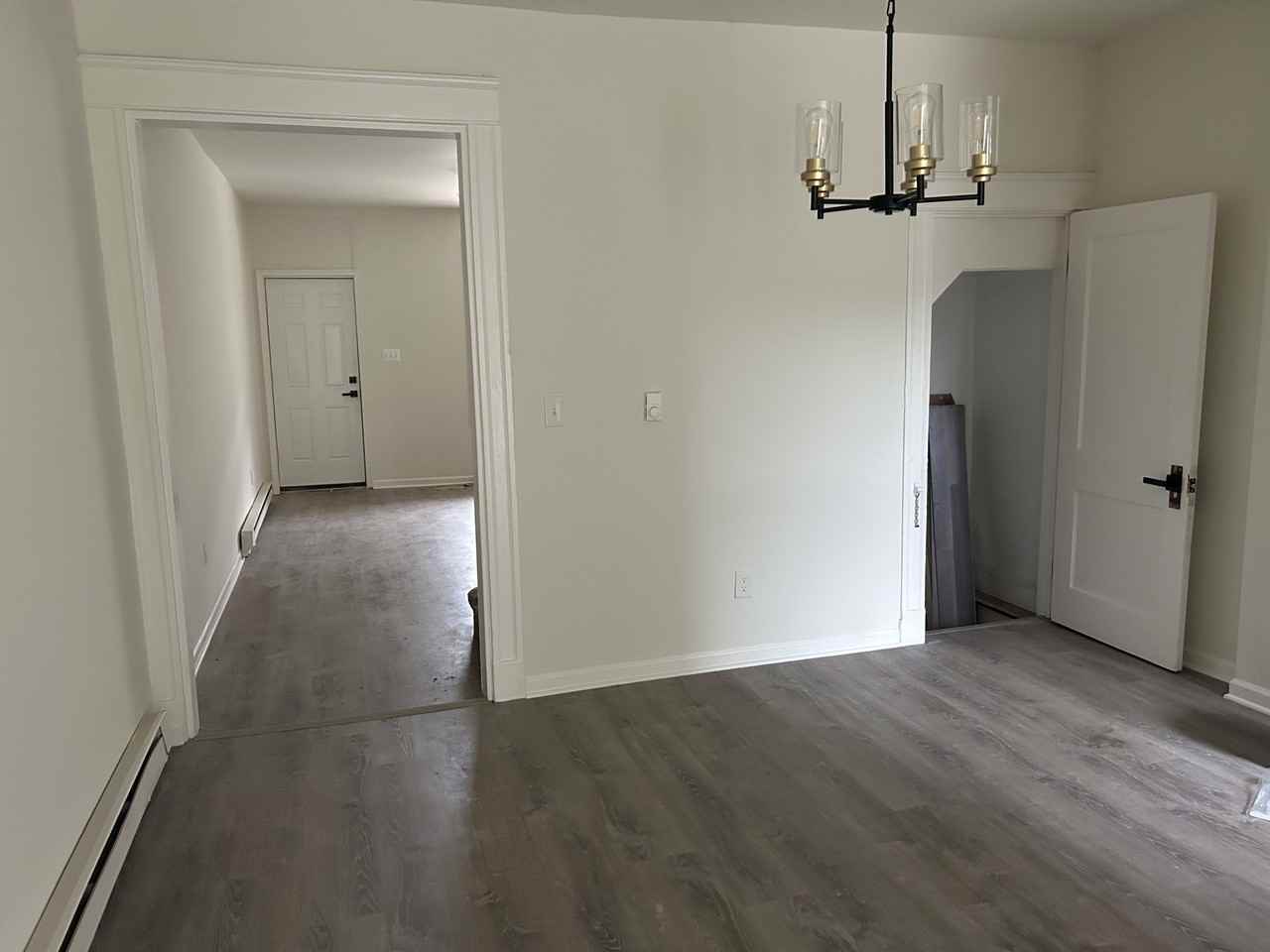 2810 Winchester St - Photo 6 of 12