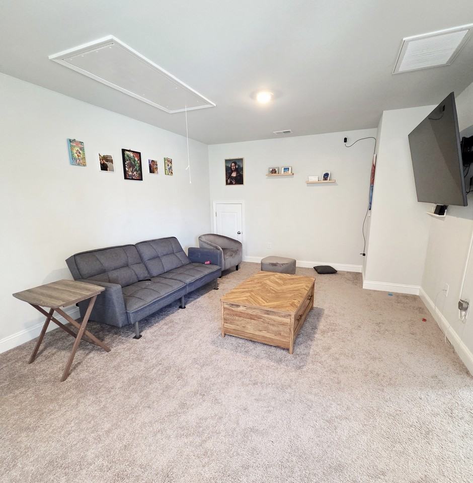 2066 Ainsley Dr - Photo 3 of 19