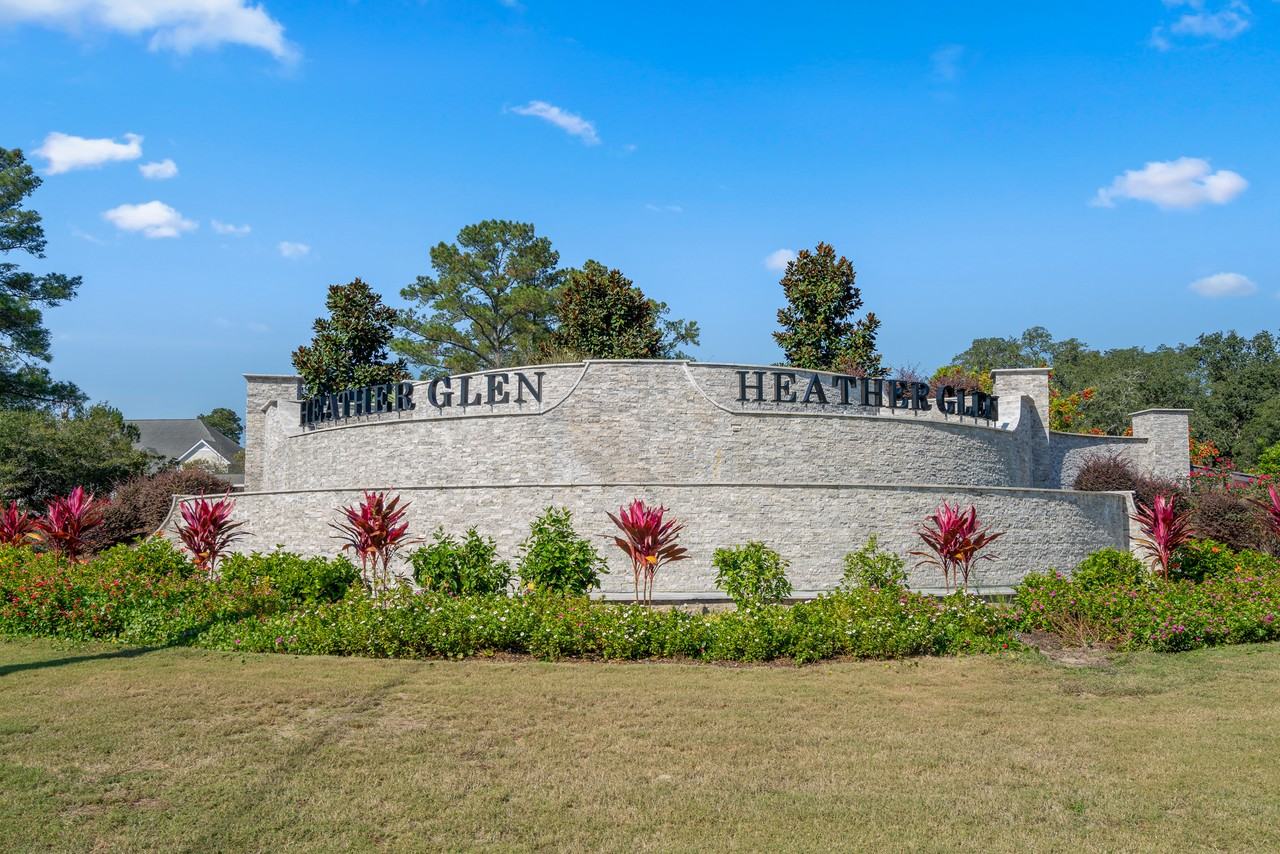 2066 Ainsley Dr - Photo 5 of 19