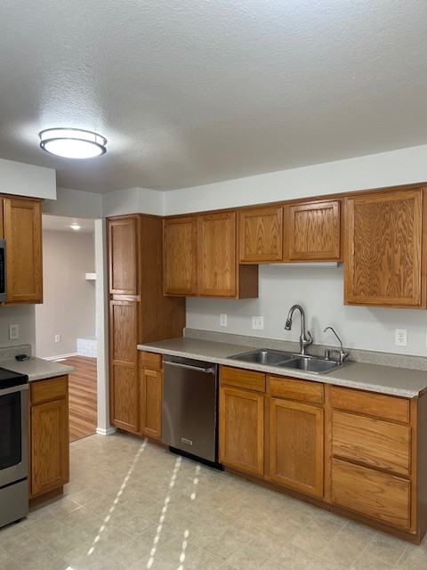 9580 Hoff Dr - Photo 6 of 19