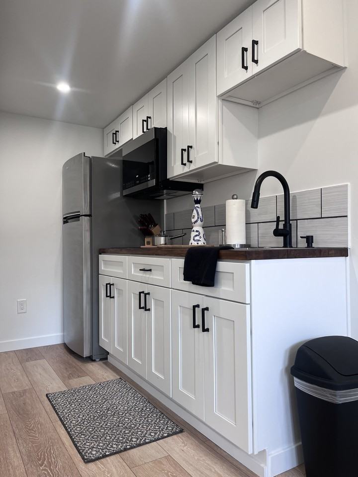 445 Ranney St #15 - Photo 5 of 13