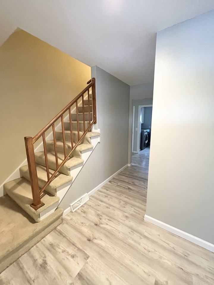 5109 Coachman Rd - Photo 3 of 19