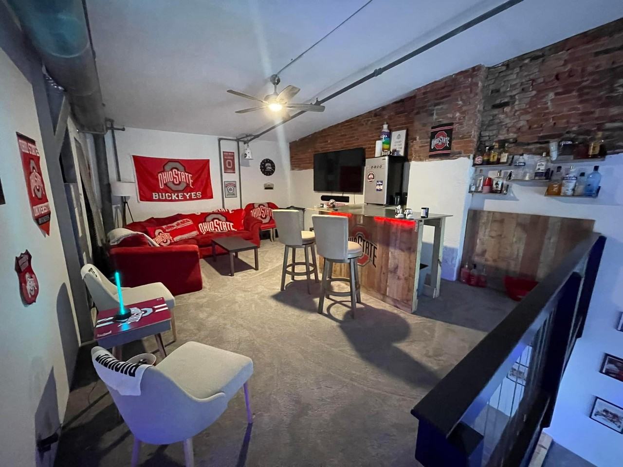 94 S Washington St - Photo 4 of 9