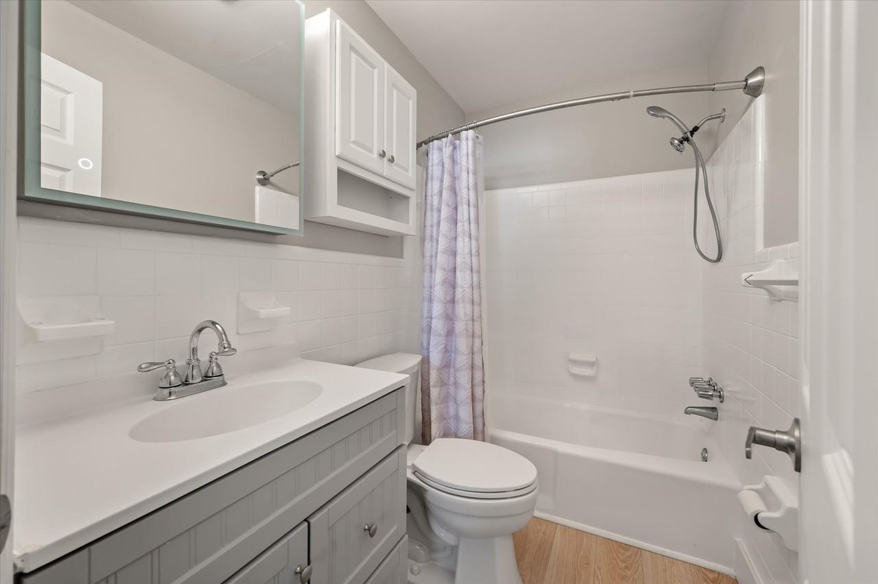 2133 Pierpont Ave #G - Photo 4 of 29