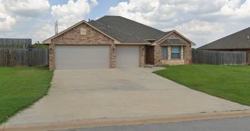 featured image of 1502 Ne Scenic Rdg