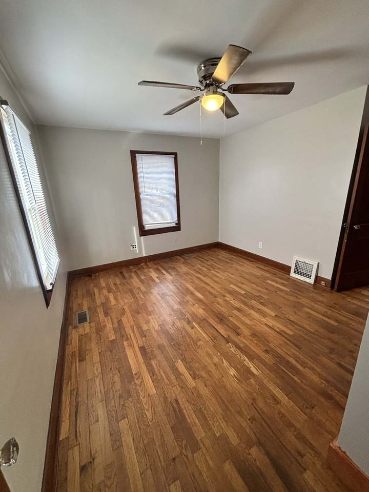 1845 S Ida St - Photo 7 of 12