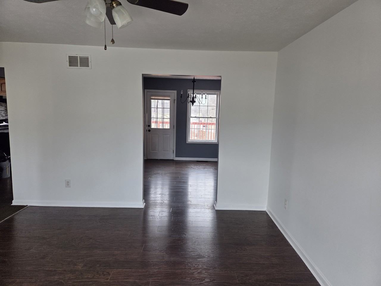 618 Sherlock Trce - Photo 7 of 11