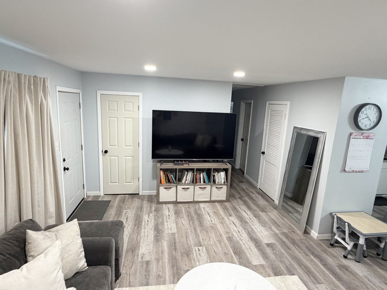 654 Maple Ln - Photo 7 of 13