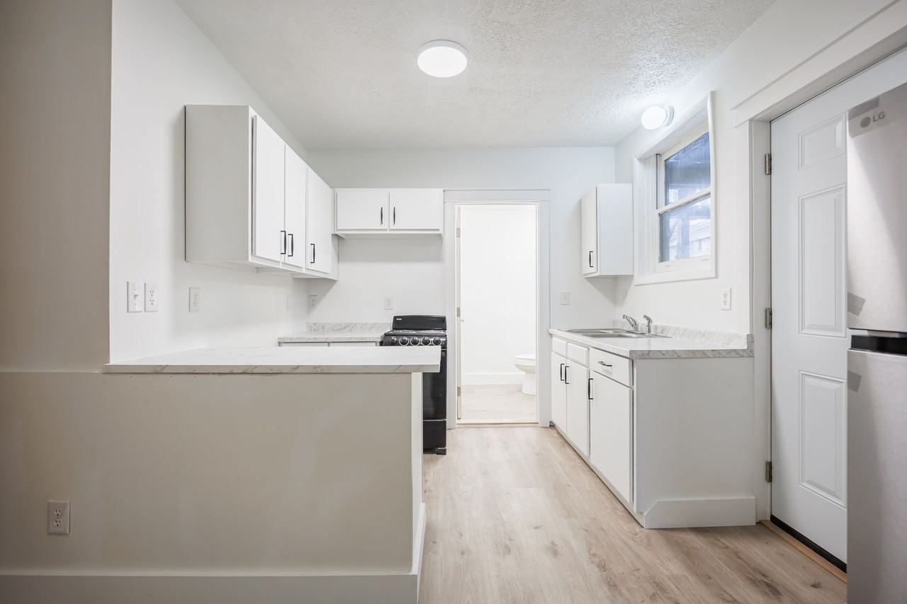 361 Broadway #4 - Photo 2 of 11