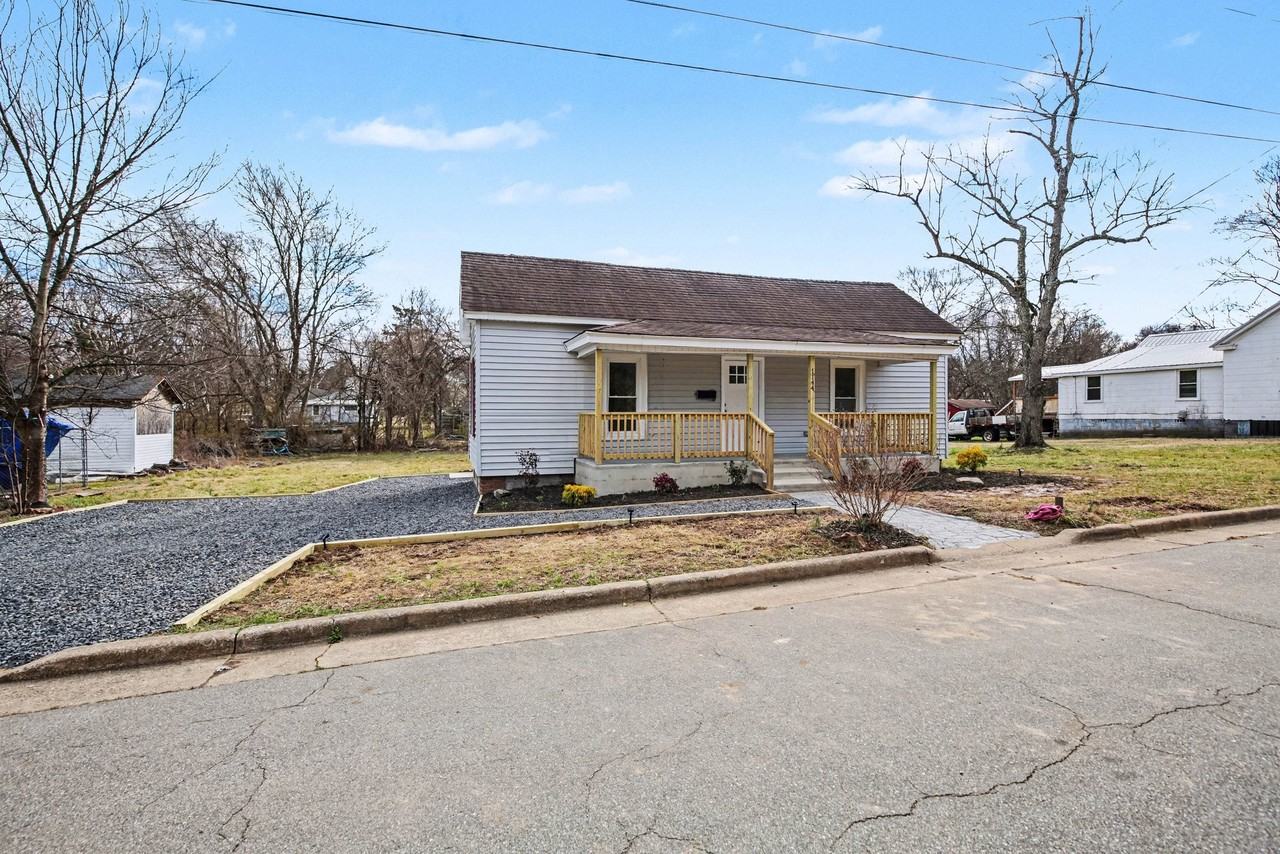 1144 Front St - Photo 2 of 25