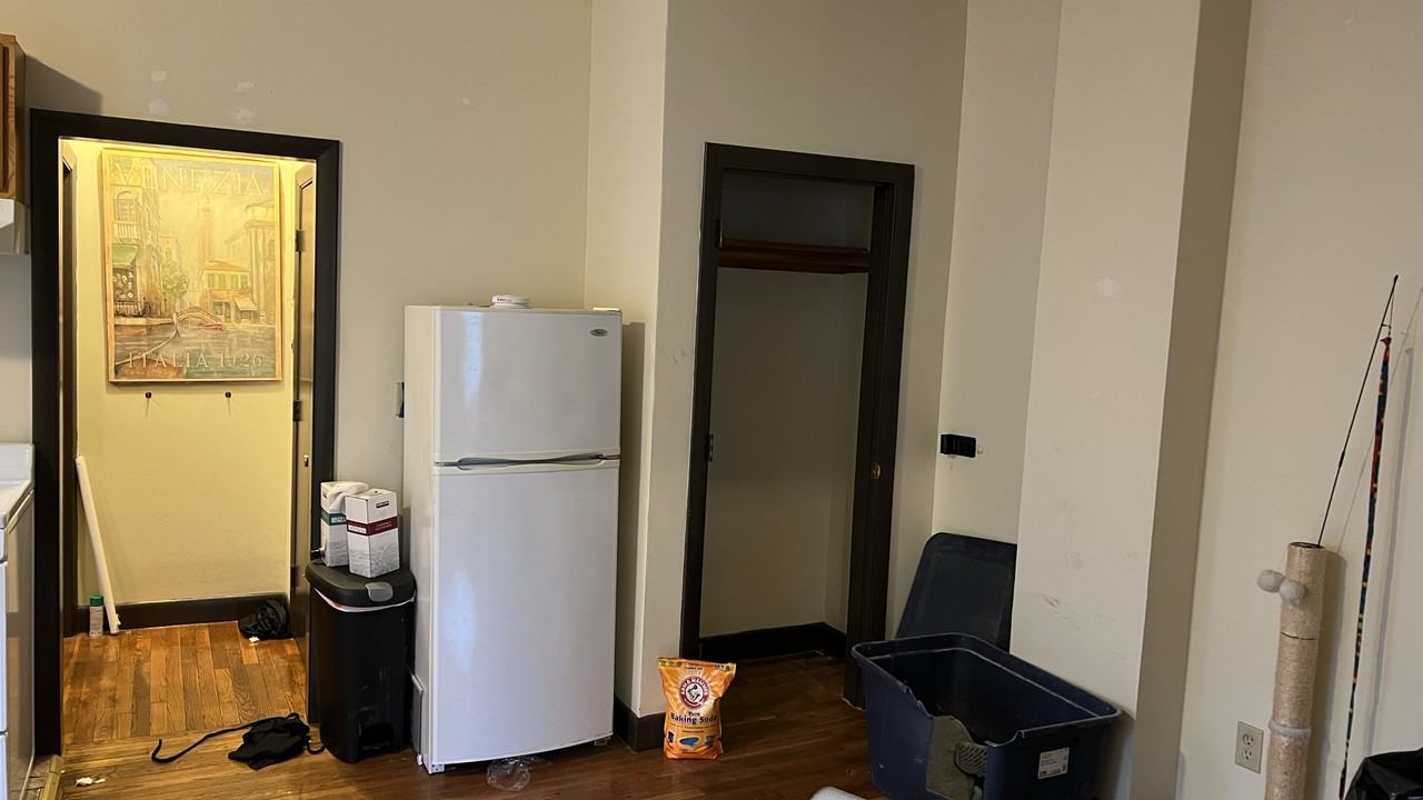 10 Hyde Park Ave #2 - Photo 2 of 7