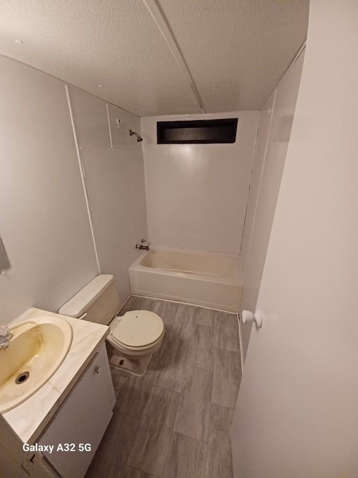 191 Small Rd #9 - Photo 3 of 10