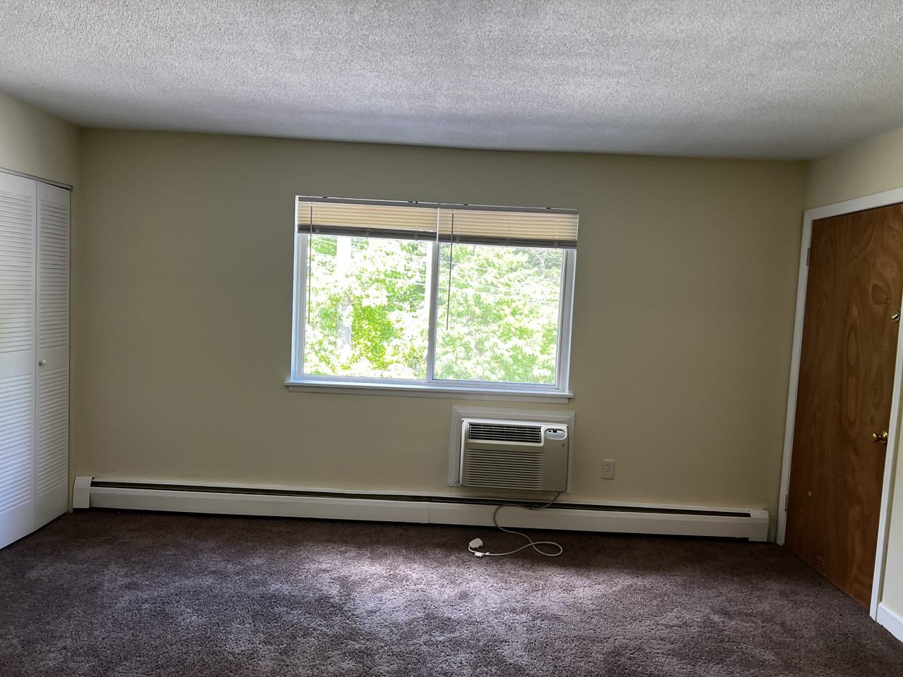 89 Plympton St #8 - Photo 6 of 7