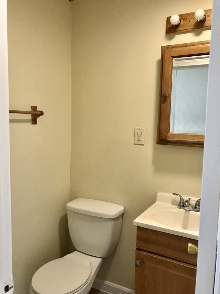 15 Oakes St #2L - Photo 4 of 4