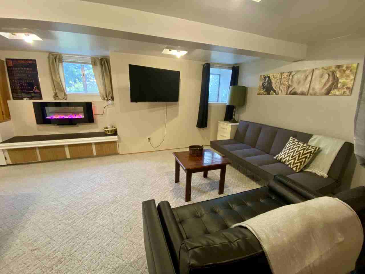 1869 Hawthorne Ave - Photo 6 of 7