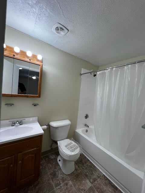 4 Adams Cir #B - Photo 4 of 6