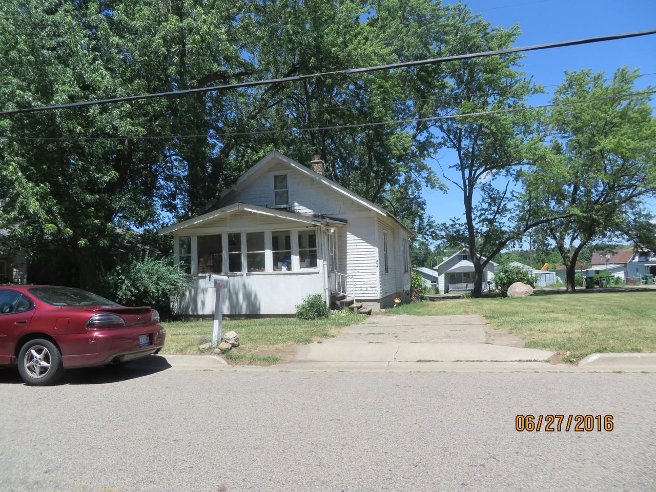 84 Avenue C - Photo 3 of 3