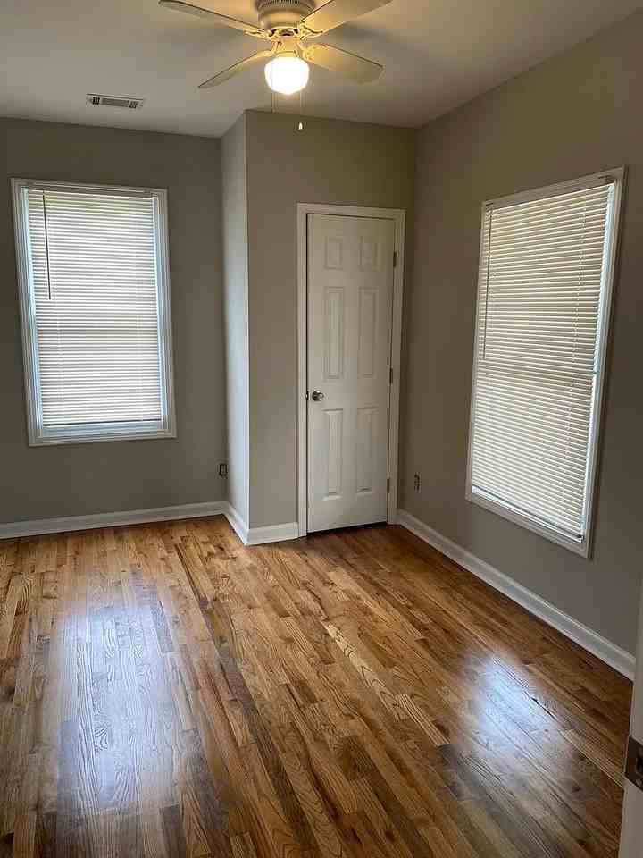 956 Mayson Turner Rd Nw - Photo 6 of 17