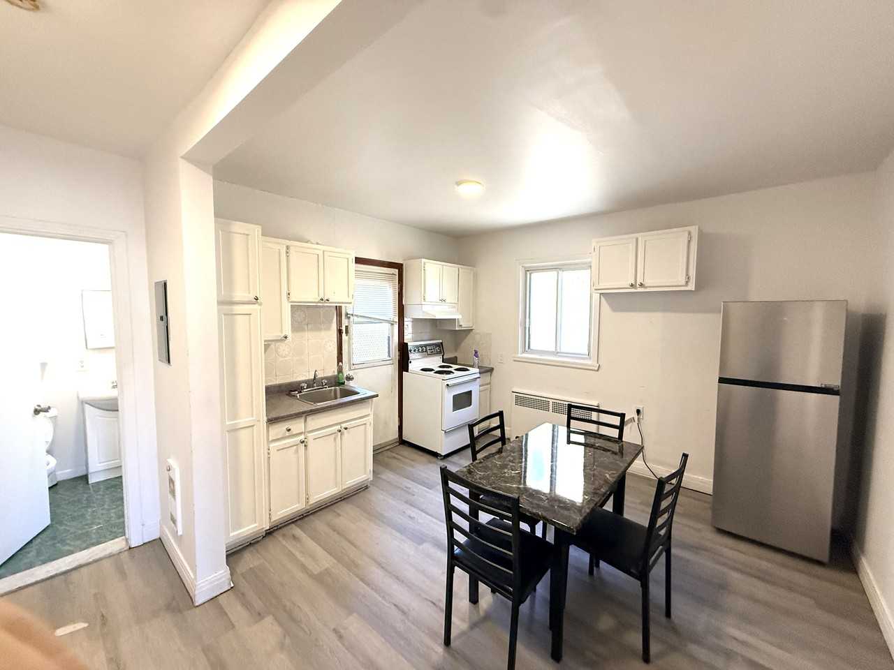 3469 Rue De Bullion #12 - Photo 3 of 14