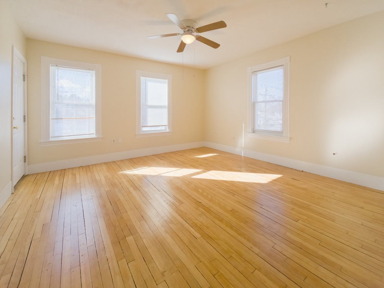 311 Calef Rd #3 - Photo 2 of 11