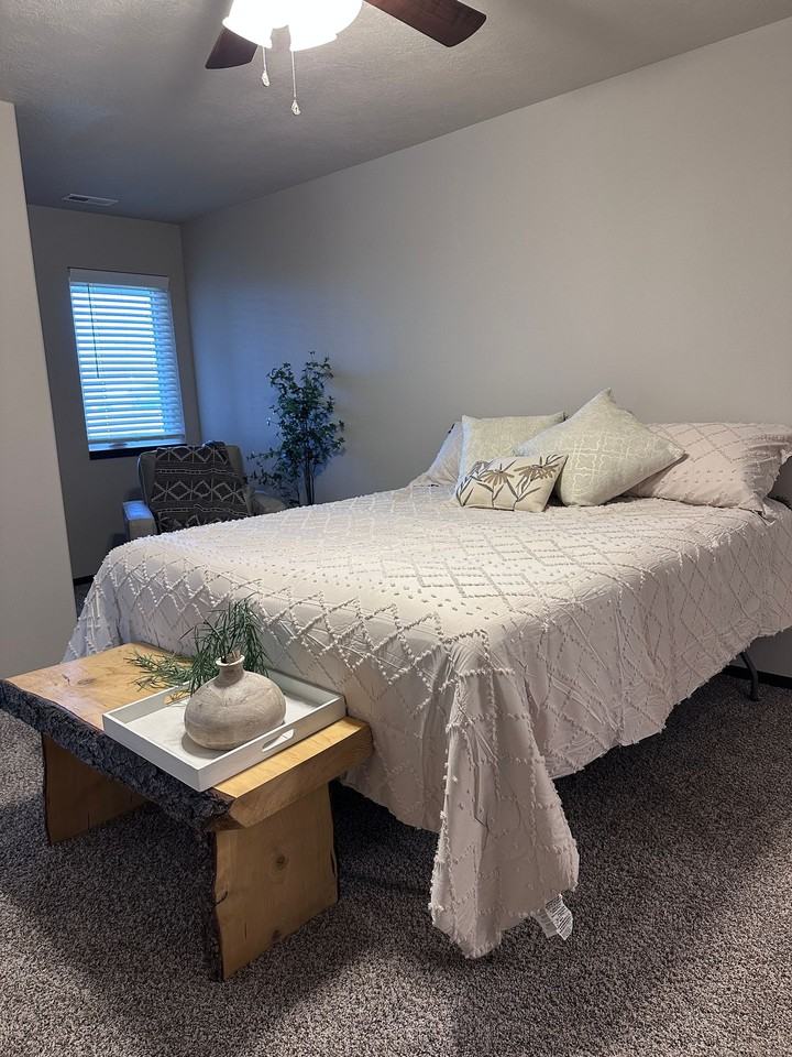 Prospect Townhomes - Photo 7 of 46